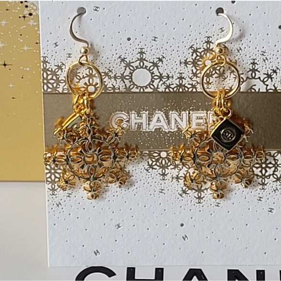 Chanel - Picture 10 of 11